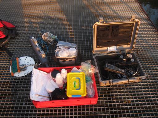 Sampling equipment